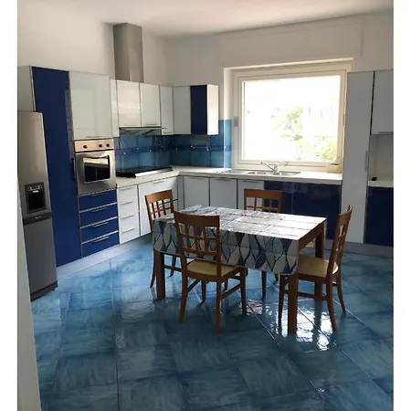 Blue Sea ساليرنو