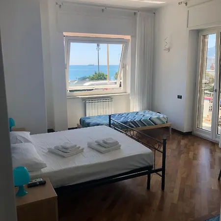 Blue Sea ساليرنو